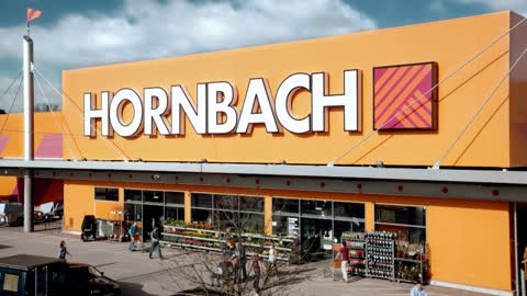 SEPARATING AMATEURS FROM TRUE DIY-ENTHUSIASTS. THE HORNBACH SPRING COLLECTION