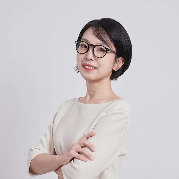 Nari Moon