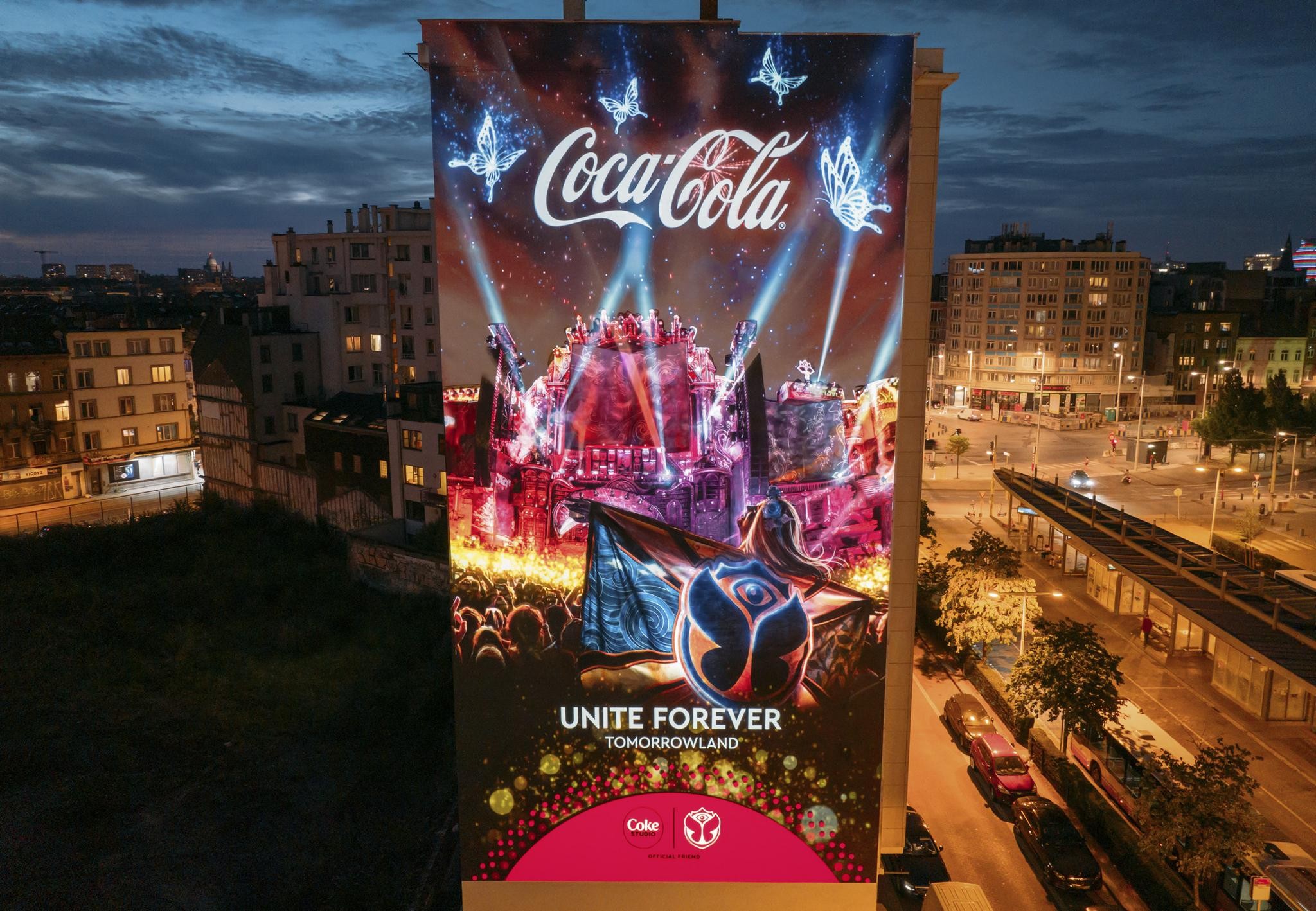 Coca-Cola x Tomorrowland Magical Mural