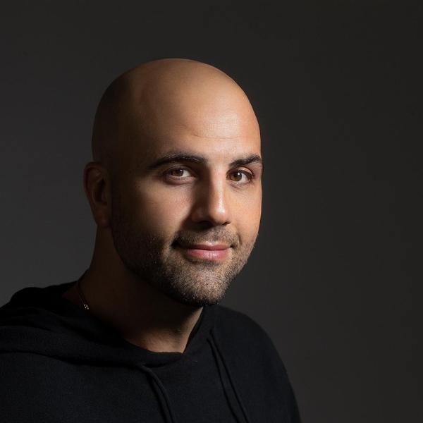 Omid Farhang