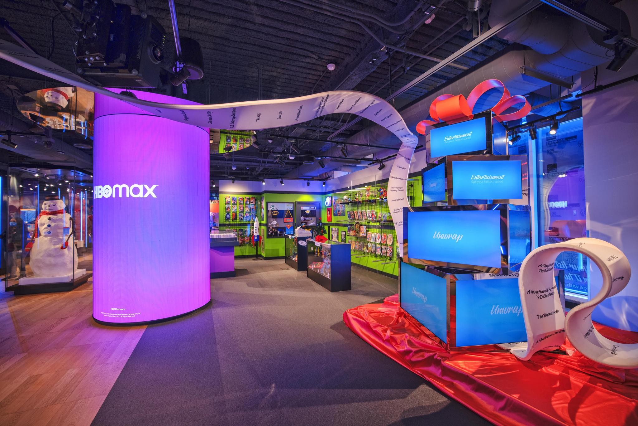 THE AT&T EXPERIENCE STORE | Entry | THE WORK