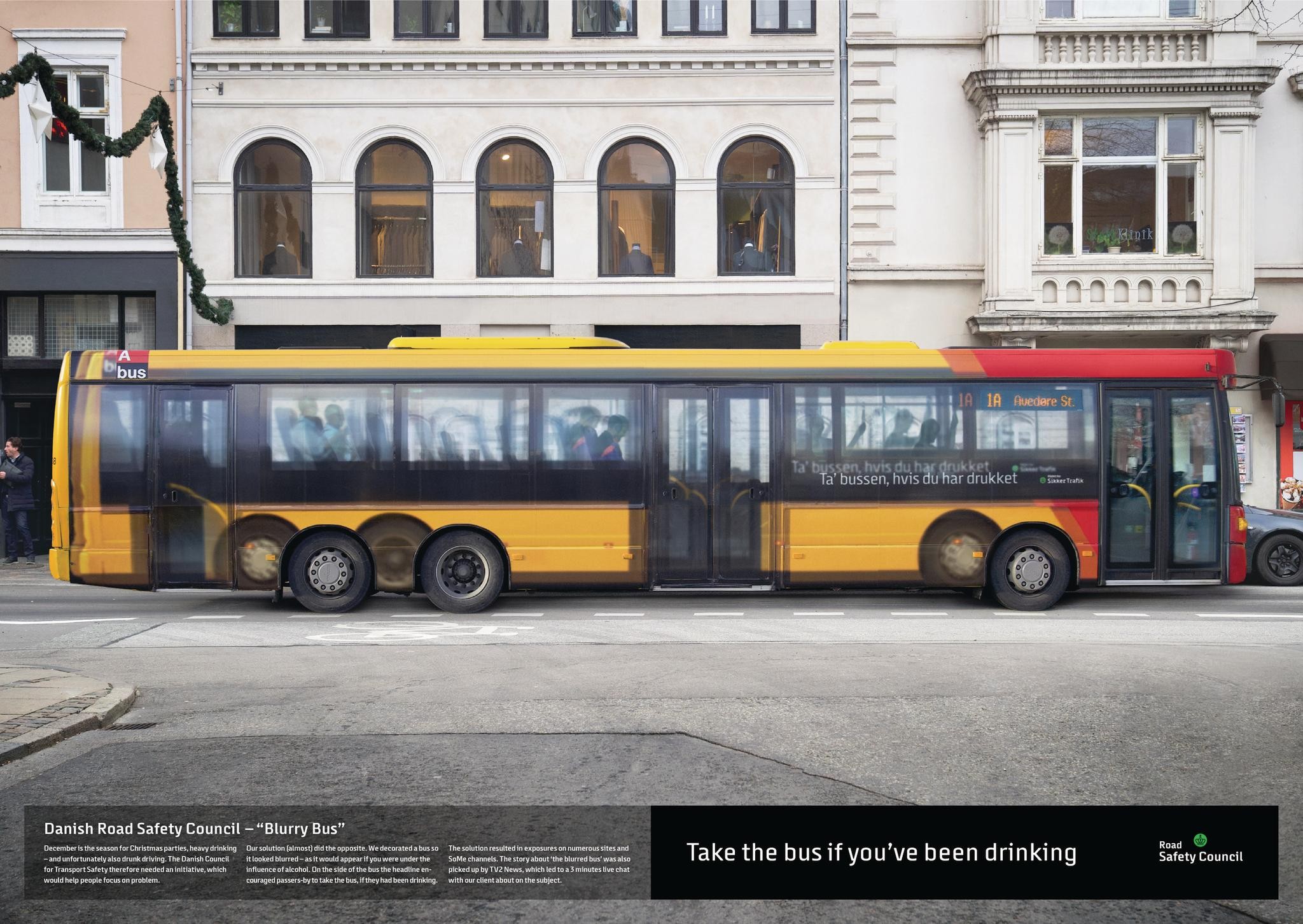 Unsharp Bus | Campaign | THE WORK