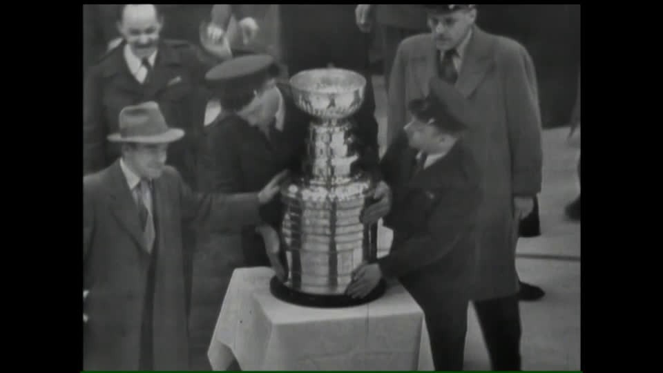 NHL "If this Cup could talk"