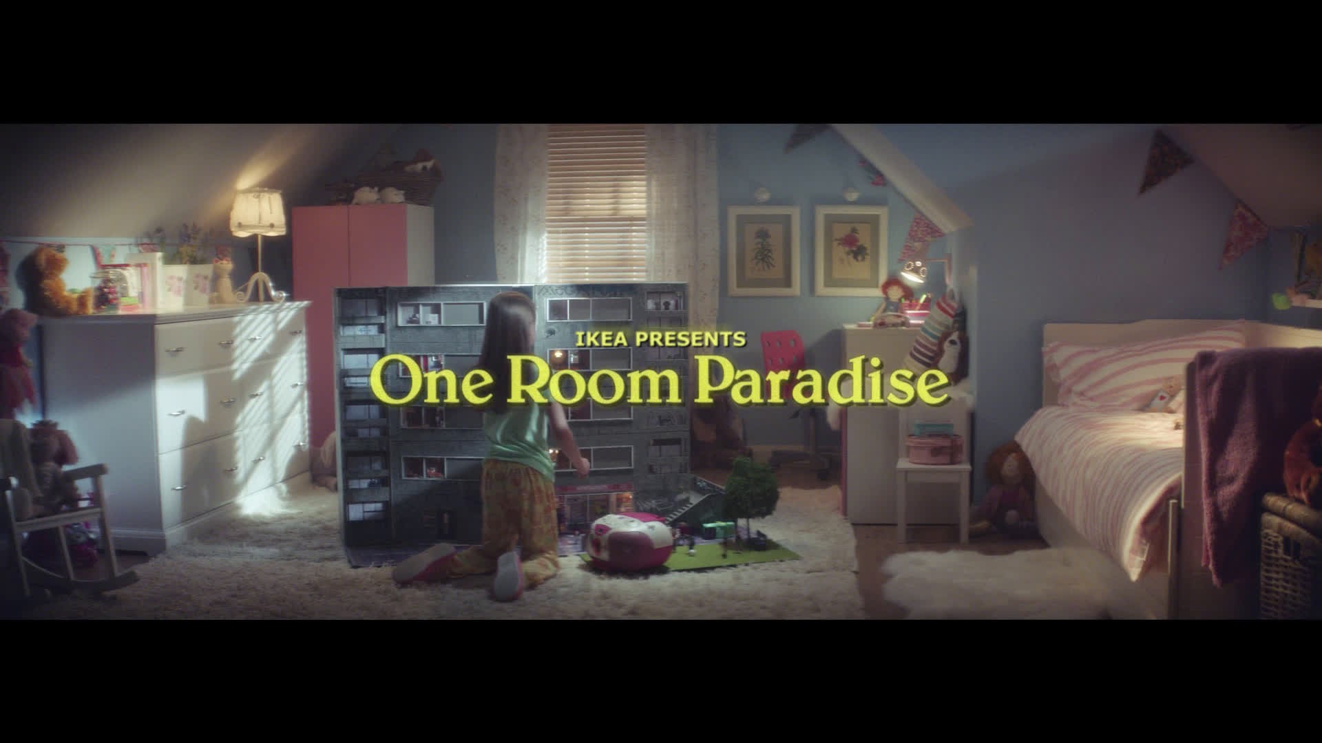 ONE ROOM PARADISE