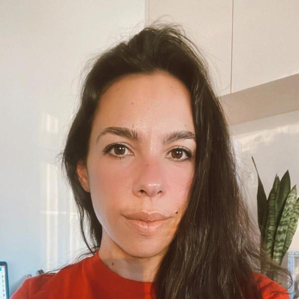 Luciana Mendes