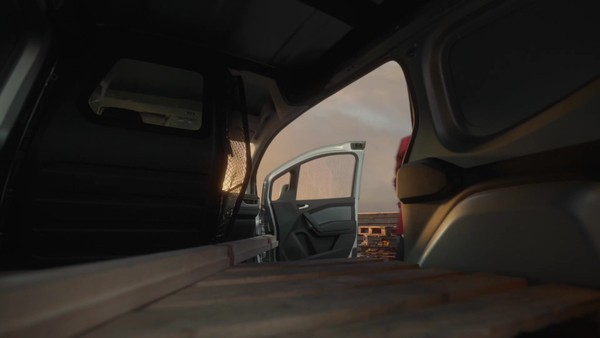 Renault Kangoo Van – Open for big things